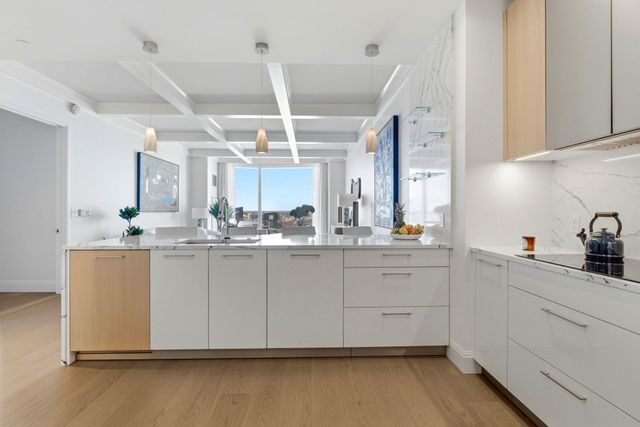 240 Devonshire St 4104, Boston, MA 02110