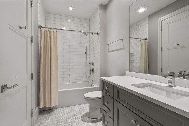 621 E 1st St D3, Boston, MA 02127