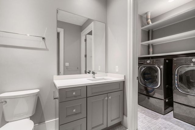 621 E 1st St D3, Boston, MA 02127