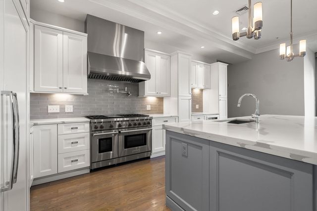 621 E 1st St D3, Boston, MA 02127
