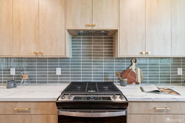 284 Allison Street, San Francisco, CA 94112
