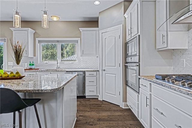 3797 Stewart Court, Richfield, OH 44286