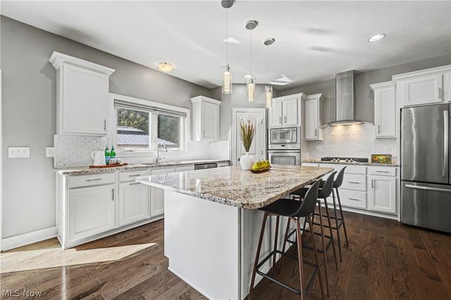 3797 Stewart Court, Richfield, OH 44286