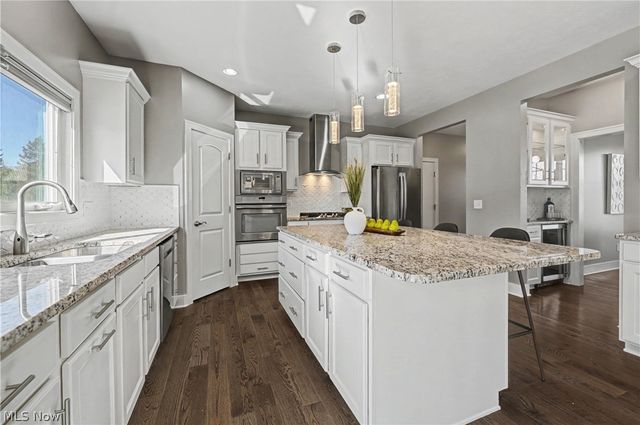 3797 Stewart Court, Richfield, OH 44286