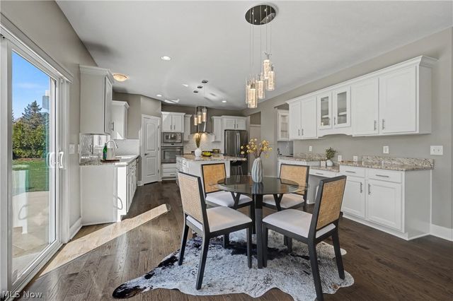 3797 Stewart Court, Richfield, OH 44286