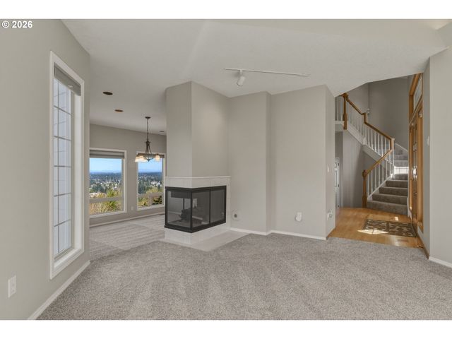 7627 Se 140TH Dr, Portland, OR 97236