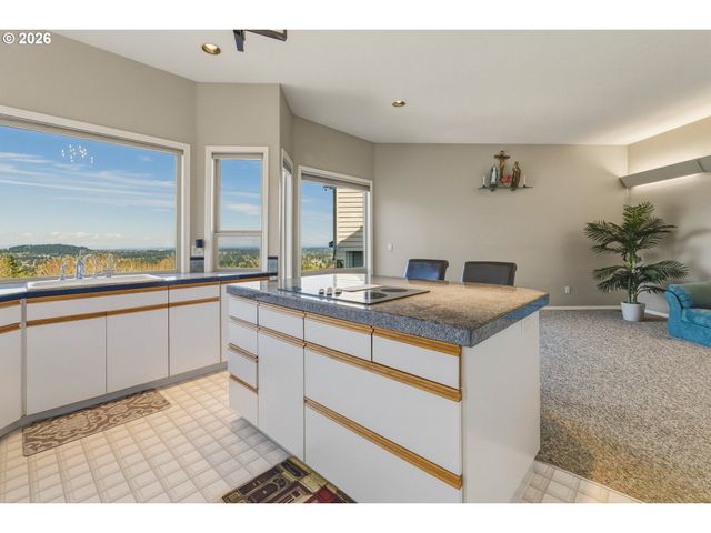 7627 Se 140TH Dr, Portland, OR 97236