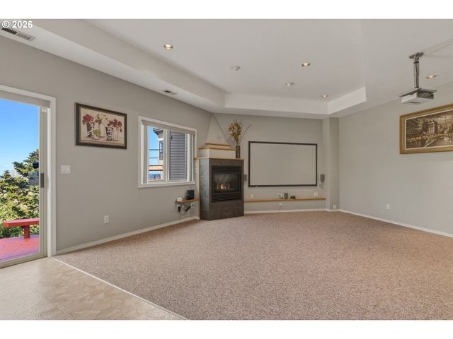 7627 Se 140TH Dr, Portland, OR 97236