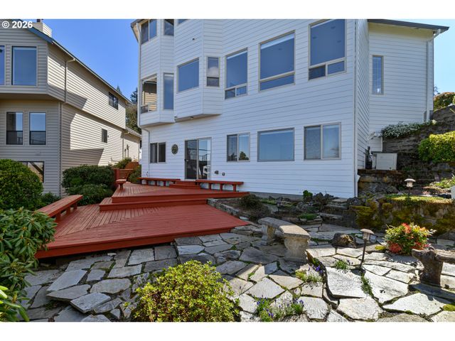 7627 Se 140TH Dr, Portland, OR 97236