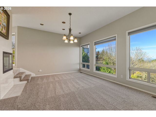 7627 Se 140TH Dr, Portland, OR 97236