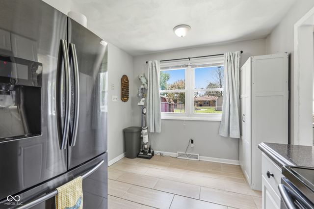 1709 E 47th Street, Anderson, IN 46013