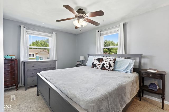 1709 E 47th Street, Anderson, IN 46013