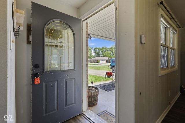 1709 E 47th Street, Anderson, IN 46013