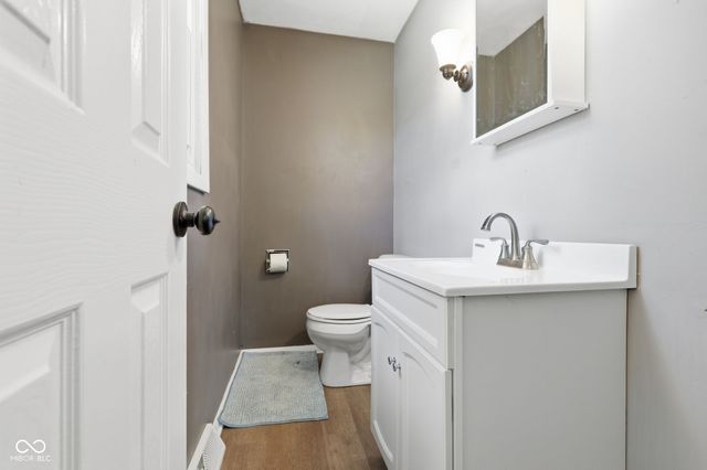 1709 E 47th Street, Anderson, IN 46013