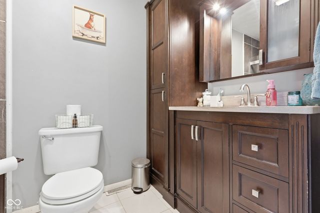 1709 E 47th Street, Anderson, IN 46013