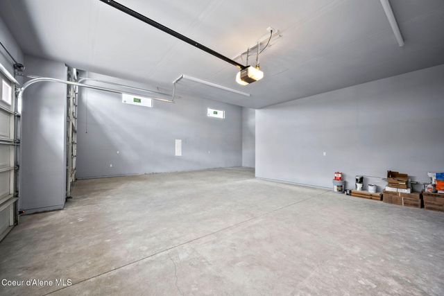 1225 W Orchard Ave, Hayden, ID 83835