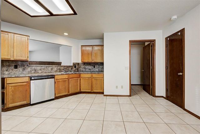 11642 Tyson Court, Midwest City, OK 73130