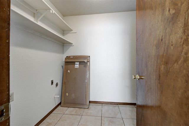 11642 Tyson Court, Midwest City, OK 73130