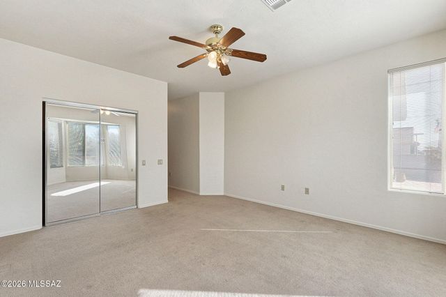 1061 W Ashworth Road, Green Valley, AZ 85614