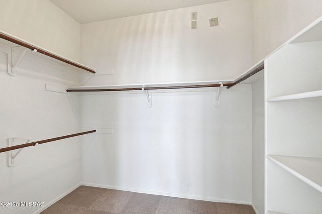 1061 W Ashworth Road, Green Valley, AZ 85614