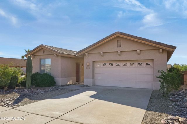 1061 W Ashworth Road, Green Valley, AZ 85614