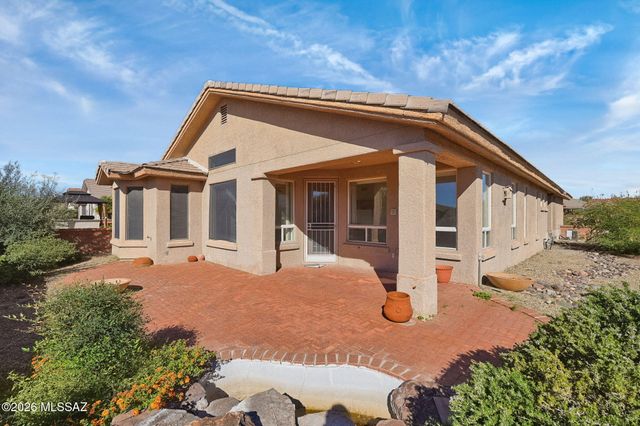 1061 W Ashworth Road, Green Valley, AZ 85614