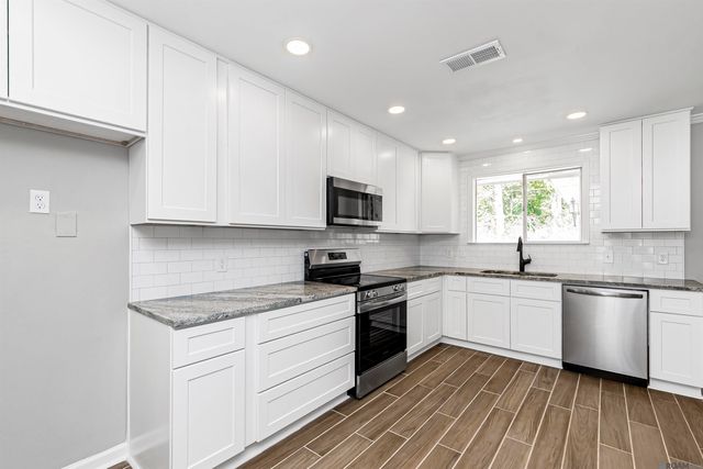 9425 Dancy Ave, Baton Rouge, LA 70814