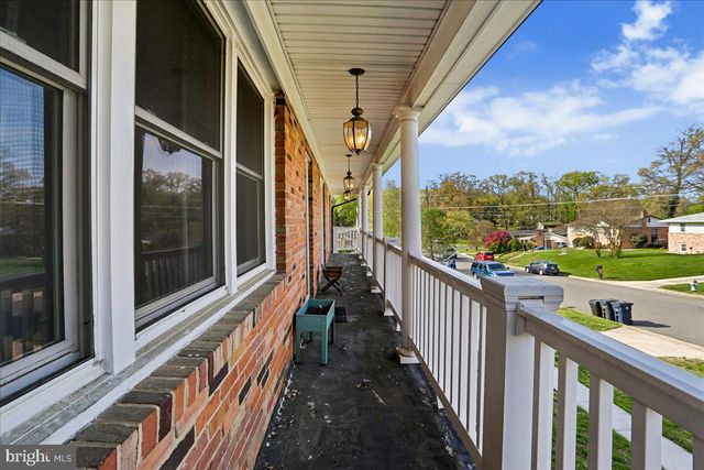 6410 WHITE OAK AVE, Temple Hills, MD 20748