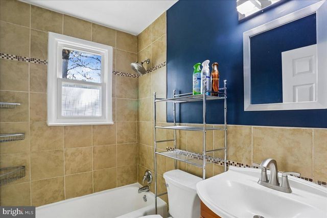6410 WHITE OAK AVE, Temple Hills, MD 20748