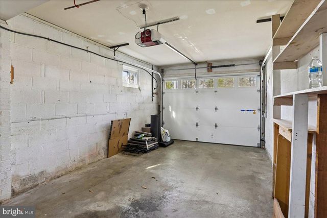 6410 WHITE OAK AVE, Temple Hills, MD 20748