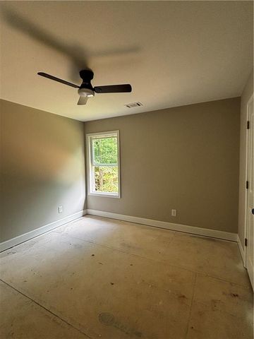 135 Lumby Lane, Covington, GA 30016
