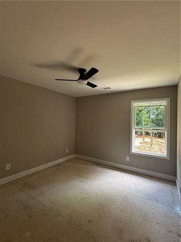 135 Lumby Lane, Covington, GA 30016