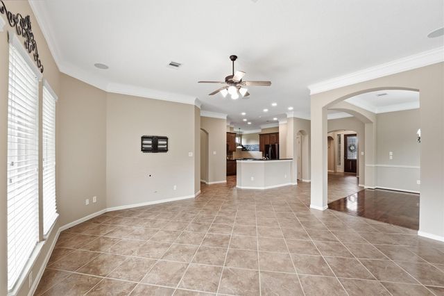 25485 Vinechase Drive, Porter, TX 77365
