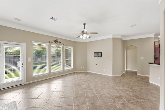 25485 Vinechase Drive, Porter, TX 77365