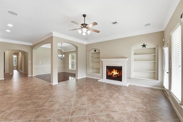 25485 Vinechase Drive, Porter, TX 77365