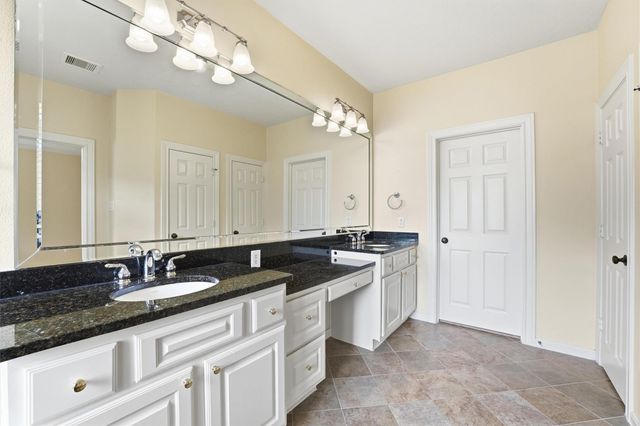 25485 Vinechase Drive, Porter, TX 77365