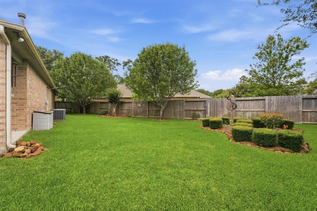 25485 Vinechase Drive, Porter, TX 77365