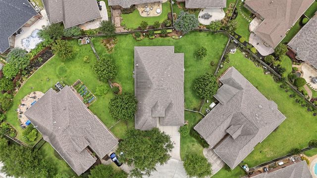 25485 Vinechase Drive, Porter, TX 77365