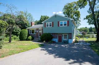 453 Hosmer St, Marlborough, MA 01752