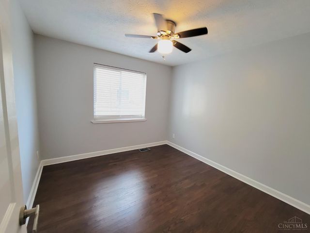 1808 Crest Hill Avenue, Cincinnati, OH 45237