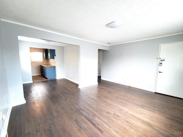 1808 Crest Hill Avenue, Cincinnati, OH 45237