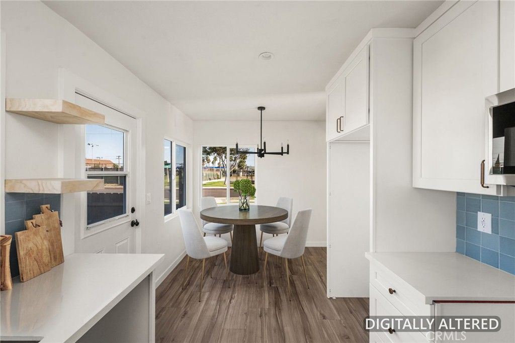 Image 15 of property listing at 2101 W 159th, Compton, CA 90220