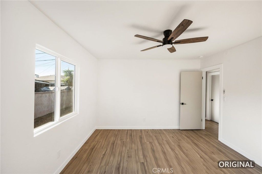 Image 20 of property listing at 2101 W 159th, Compton, CA 90220