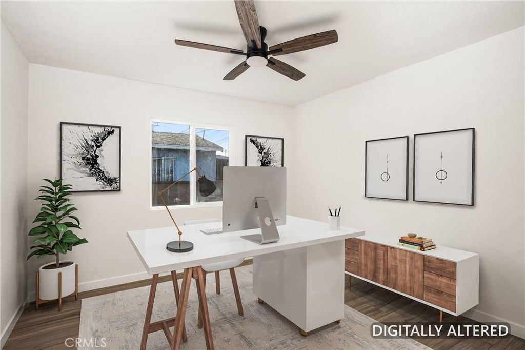Image 21 of property listing at 2101 W 159th, Compton, CA 90220