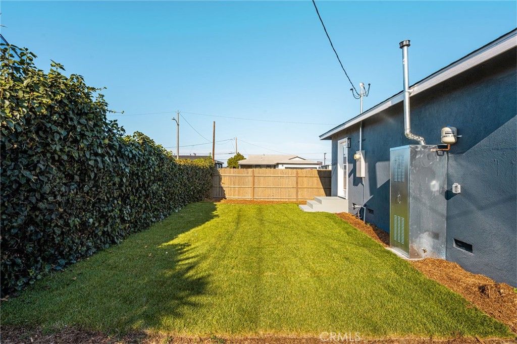 Image 30 of property listing at 2101 W 159th, Compton, CA 90220
