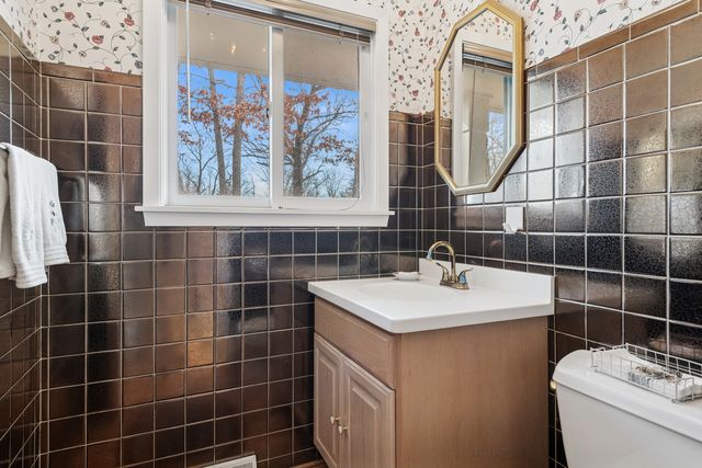 1478 Shawnee Trail, Riverwoods, IL 60015