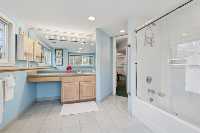 1478 Shawnee Trail, Riverwoods, IL 60015