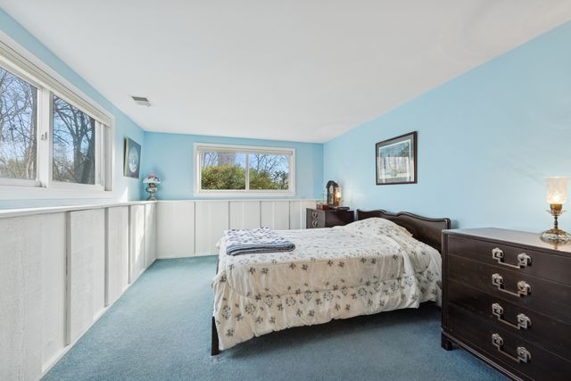 1478 Shawnee Trail, Riverwoods, IL 60015