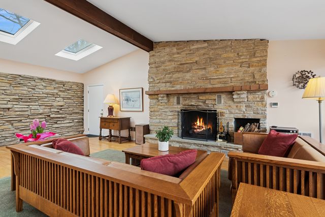 1478 Shawnee Trail, Riverwoods, IL 60015