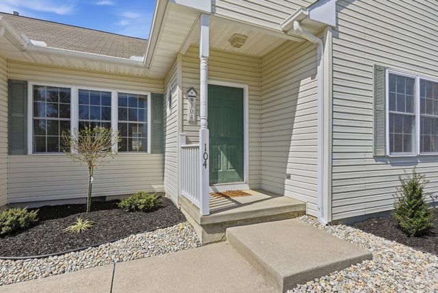 104 TRELLIS LN, Sewell, NJ 08080